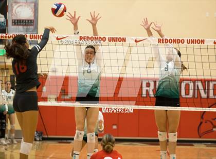 Thumbnail 1 in South @ Redondo Union photogallery.
