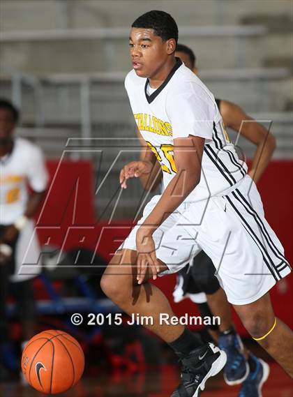 Thumbnail 2 in Wyatt vs. Triple A Academy (Thanksgiving Hoopfest) photogallery.