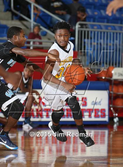 Thumbnail 3 in Wyatt vs. Triple A Academy (Thanksgiving Hoopfest) photogallery.