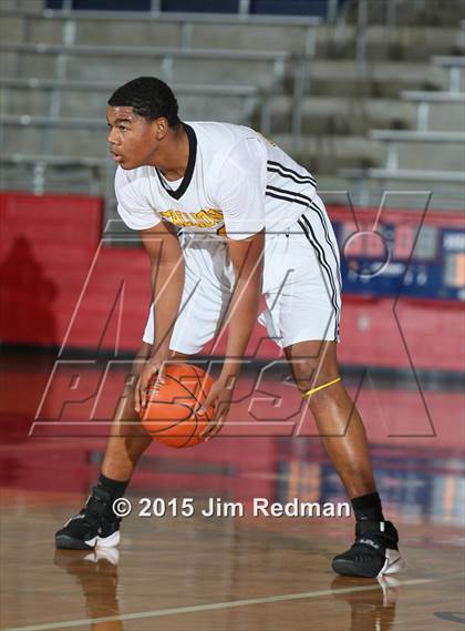 Thumbnail 2 in Wyatt vs. Triple A Academy (Thanksgiving Hoopfest) photogallery.