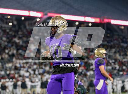 Thumbnail 3 in Clay-Chalkville vs Hueytown (AHSAA 6A Final) photogallery.