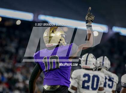 Thumbnail 1 in Clay-Chalkville vs Hueytown (AHSAA 6A Final) photogallery.