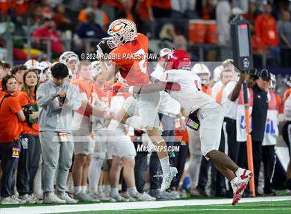 Thumbnail 2 in Celina vs. Kilgore (UIL 4A Division I Football Final) photogallery.