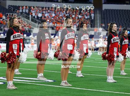 Thumbnail 2 in Celina vs. Kilgore (UIL 4A Division I Football Final) photogallery.