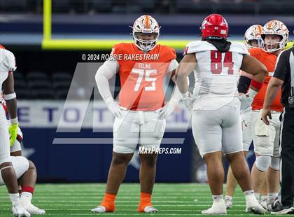 Thumbnail 2 in Celina vs. Kilgore (UIL 4A Division I Football Final) photogallery.
