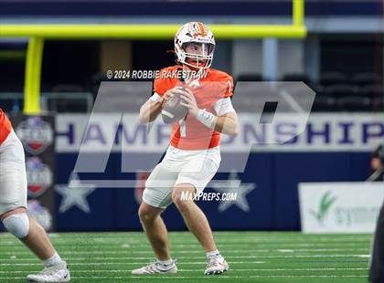 Thumbnail 1 in Celina vs. Kilgore (UIL 4A Division I Football Final) photogallery.