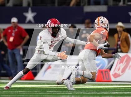 Thumbnail 1 in Celina vs. Kilgore (UIL 4A Division I Football Final) photogallery.