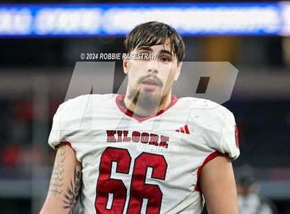 Thumbnail 3 in Celina vs. Kilgore (UIL 4A Division I Football Final) photogallery.