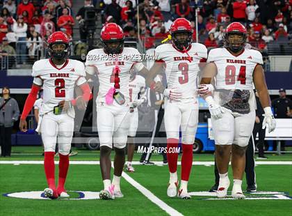 Thumbnail 3 in Celina vs. Kilgore (UIL 4A Division I Football Final) photogallery.