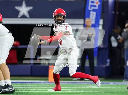 Thumbnail 1 in Celina vs. Kilgore (UIL 4A Division I Football Final) photogallery.