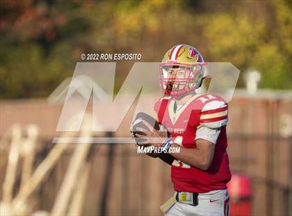 Thumbnail 3 in Westhampton Beach vs Half Hollow Hills West (Section XI Division III Semifinal Game) photogallery.