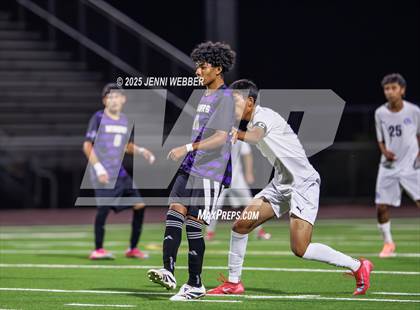 Thumbnail 1 in Sunrise Mountain vs. Centennial (NIAA 4A Semifinal) photogallery.