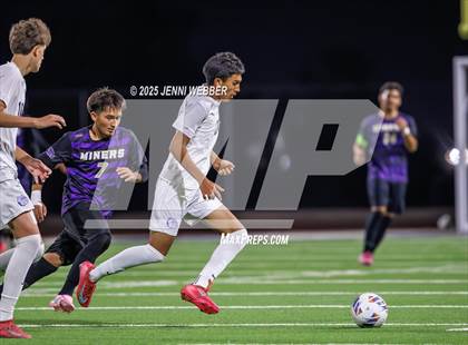 Thumbnail 1 in Sunrise Mountain vs. Centennial (NIAA 4A Semifinal) photogallery.