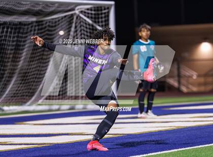 Thumbnail 1 in Sunrise Mountain vs. Centennial (NIAA 4A Semifinal) photogallery.