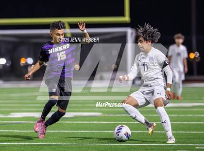 Thumbnail 3 in Sunrise Mountain vs. Centennial (NIAA 4A Semifinal) photogallery.