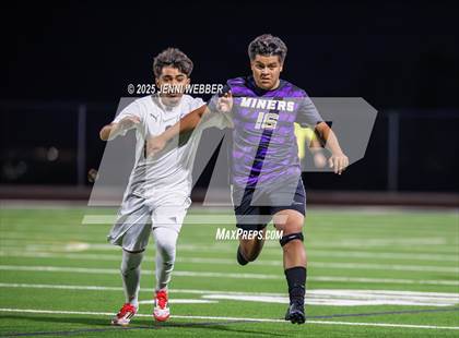 Thumbnail 3 in Sunrise Mountain vs. Centennial (NIAA 4A Semifinal) photogallery.