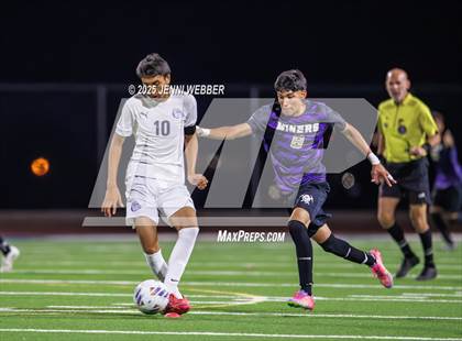 Thumbnail 1 in Sunrise Mountain vs. Centennial (NIAA 4A Semifinal) photogallery.