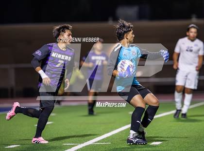 Thumbnail 2 in Sunrise Mountain vs. Centennial (NIAA 4A Semifinal) photogallery.