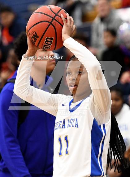 Thumbnail 3 in Desert Oasis vs Sierra Vista (Senior Night) photogallery.