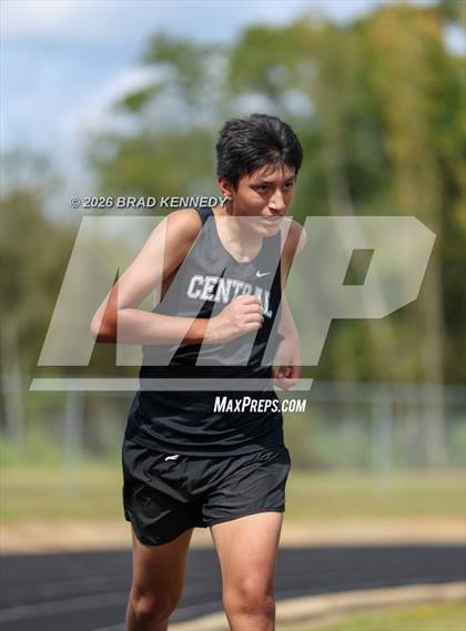 Thumbnail 2 in JV: Timpson Invitational photogallery.