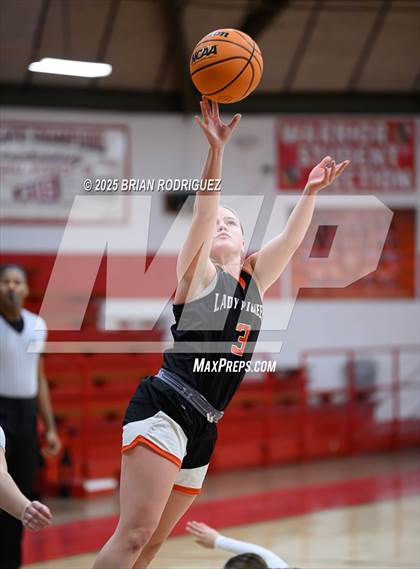 Thumbnail 2 in Dierks vs Batesville (Cavenaugh Classic) photogallery.