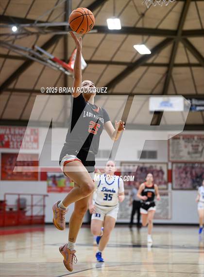 Thumbnail 2 in Dierks vs Batesville (Cavenaugh Classic) photogallery.