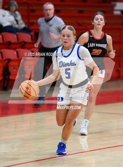 Thumbnail 3 in Dierks vs Batesville (Cavenaugh Classic) photogallery.