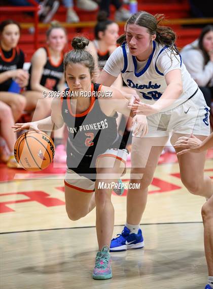 Thumbnail 3 in Dierks vs Batesville (Cavenaugh Classic) photogallery.