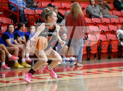 Thumbnail 1 in Dierks vs Batesville (Cavenaugh Classic) photogallery.