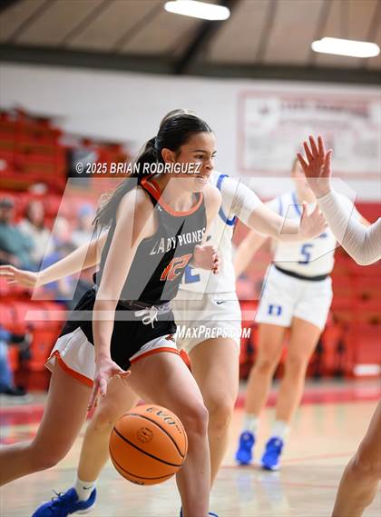 Thumbnail 1 in Dierks vs Batesville (Cavenaugh Classic) photogallery.