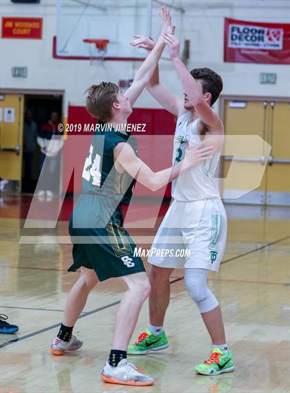 Thumbnail 1 in Thousand Oaks vs Canyon photogallery.