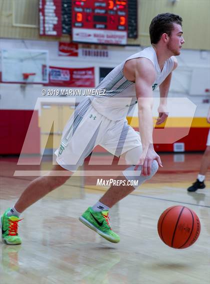 Thumbnail 1 in Thousand Oaks vs Canyon photogallery.