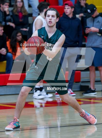 Thumbnail 1 in Thousand Oaks vs Canyon photogallery.