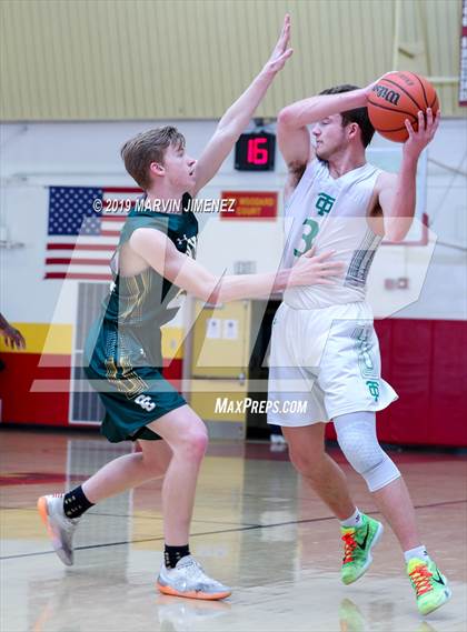 Thumbnail 3 in Thousand Oaks vs Canyon photogallery.