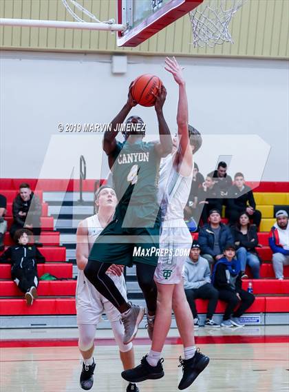 Thumbnail 1 in Thousand Oaks vs Canyon photogallery.