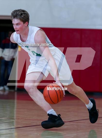 Thumbnail 2 in Thousand Oaks vs Canyon photogallery.