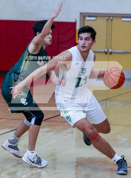 Thumbnail 1 in Thousand Oaks vs Canyon photogallery.