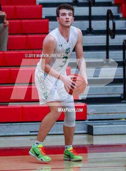 Thumbnail 1 in Thousand Oaks vs Canyon photogallery.