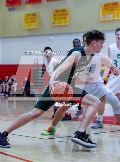 Thumbnail 3 in Thousand Oaks vs Canyon photogallery.