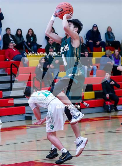 Thumbnail 2 in Thousand Oaks vs Canyon photogallery.