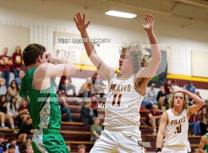 Thumbnail 3 in Tioga @ Collinsville photogallery.