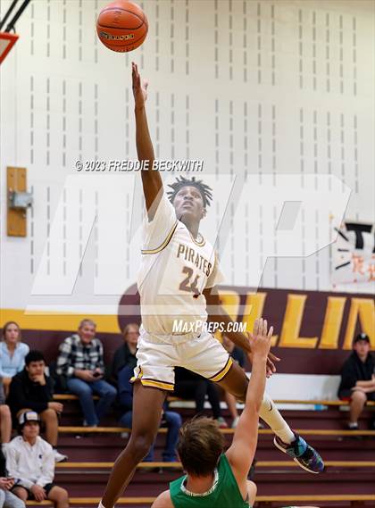Thumbnail 1 in Tioga @ Collinsville photogallery.