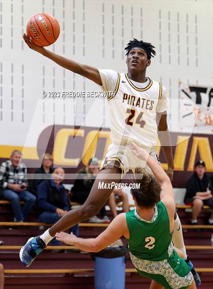 Thumbnail 3 in Tioga @ Collinsville photogallery.
