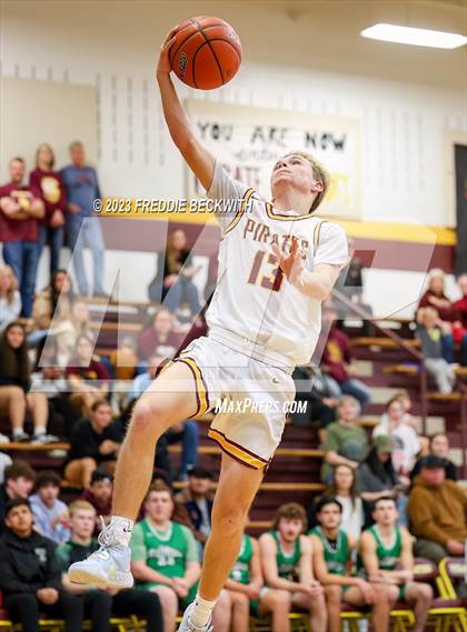Thumbnail 1 in Tioga @ Collinsville photogallery.