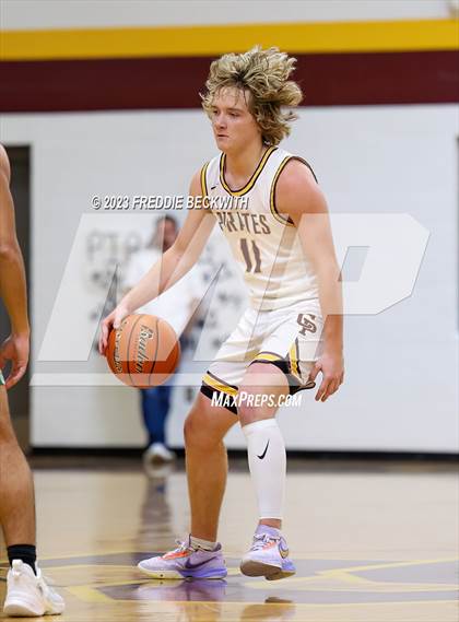 Thumbnail 3 in Tioga @ Collinsville photogallery.