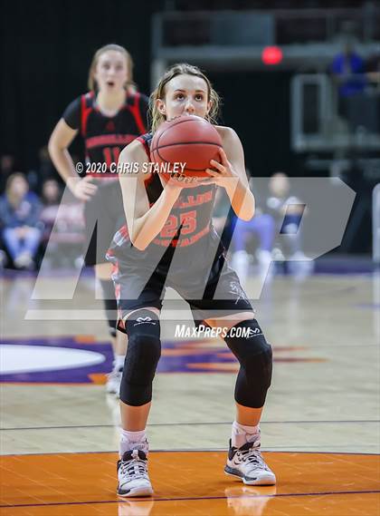 Thumbnail 3 in Mogollon @ Baboquivari (AIA 1A Round 1 Playoff) photogallery.