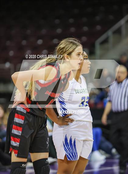 Thumbnail 2 in Mogollon @ Baboquivari (AIA 1A Round 1 Playoff) photogallery.