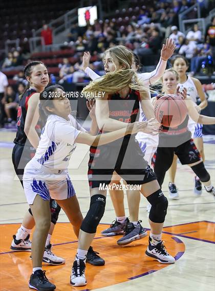 Thumbnail 2 in Mogollon @ Baboquivari (AIA 1A Round 1 Playoff) photogallery.