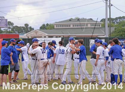 Thumbnail 3 in Vandebilt Catholic vs. Neville (LHSAA 4A Quarterfinal Playoff) photogallery.