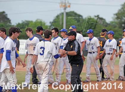 Thumbnail 3 in Vandebilt Catholic vs. Neville (LHSAA 4A Quarterfinal Playoff) photogallery.